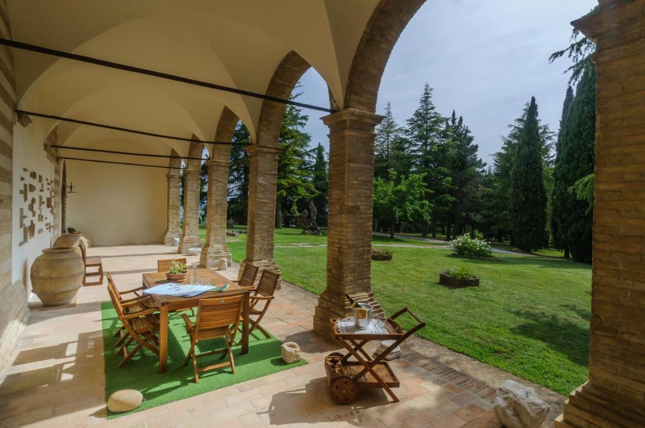 Convento Di San Francesco Mondaino Bed and Breakfast Buitenkant foto