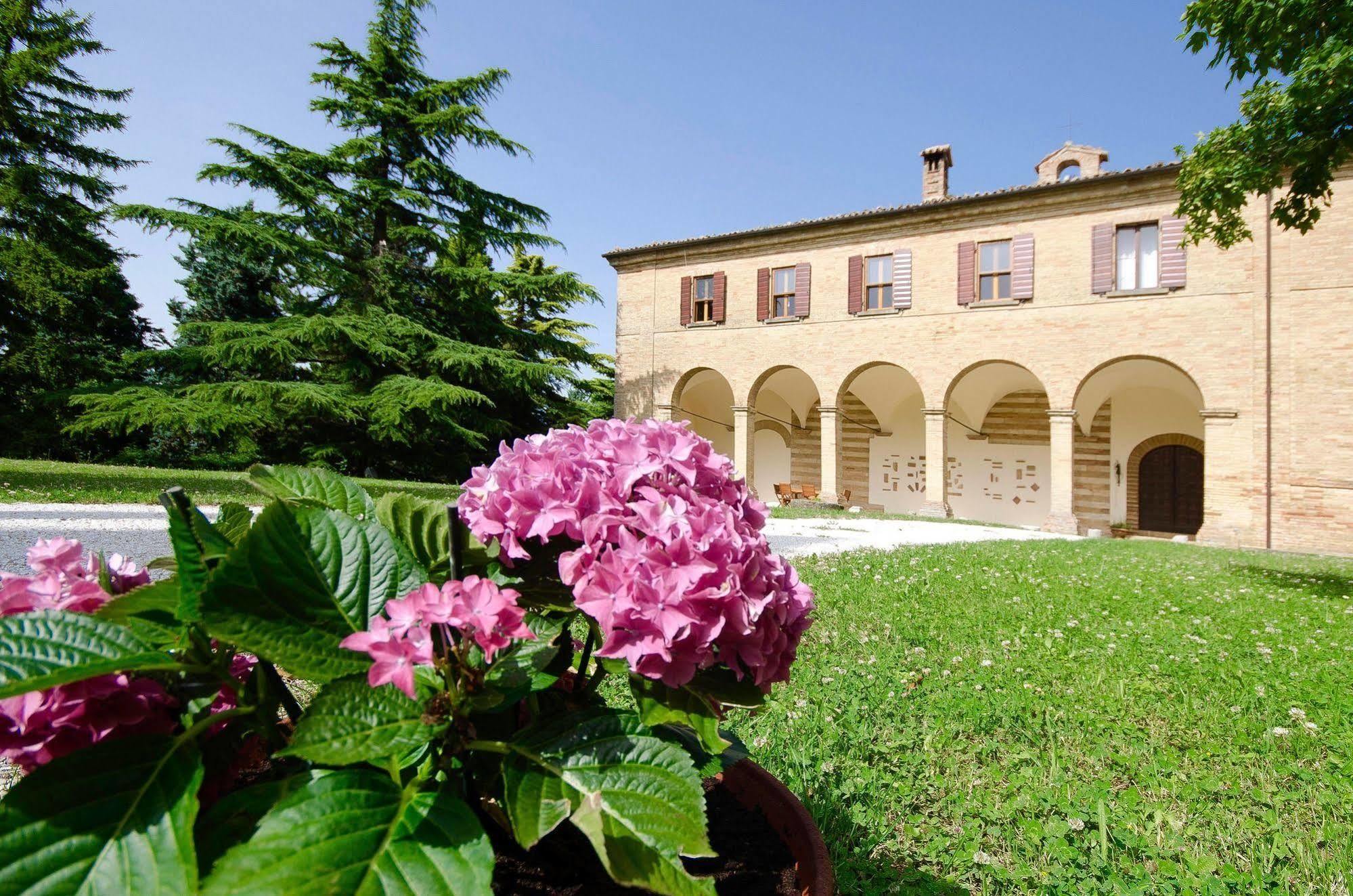 Convento Di San Francesco Mondaino Bed and Breakfast Buitenkant foto